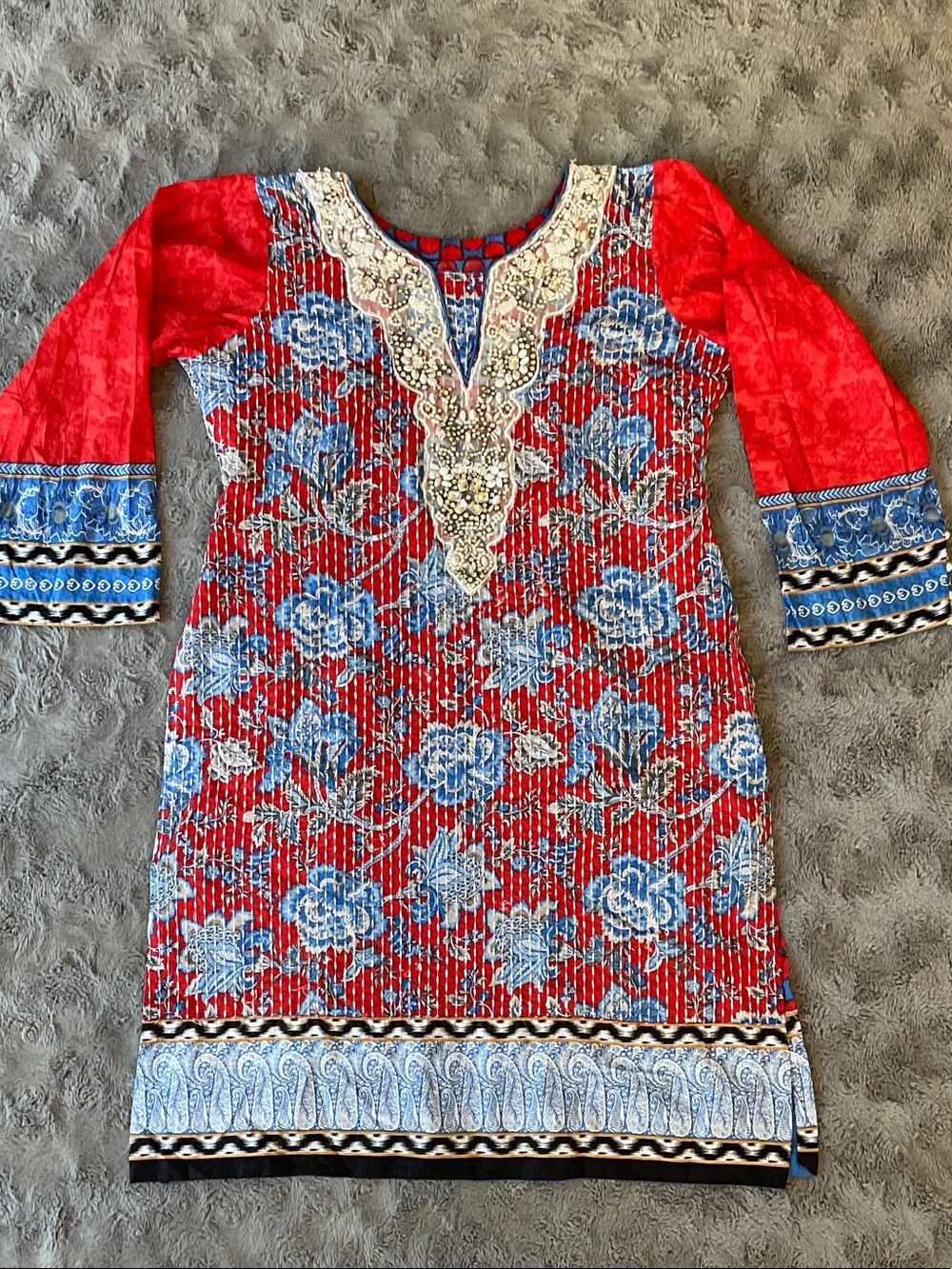 Woman’s Red & Blue Floral Embroidered Tunic Top/Dress